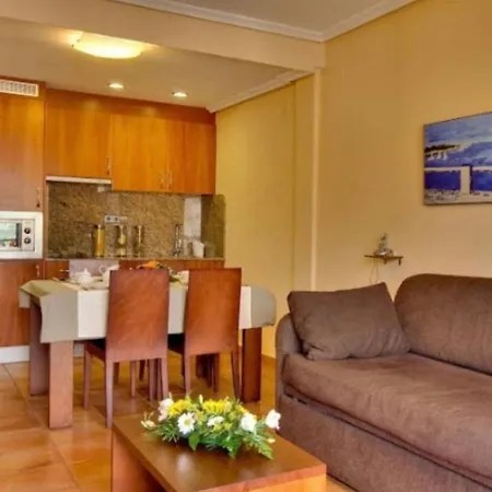 Апартаменти Apartamento En Ogisaka Garden